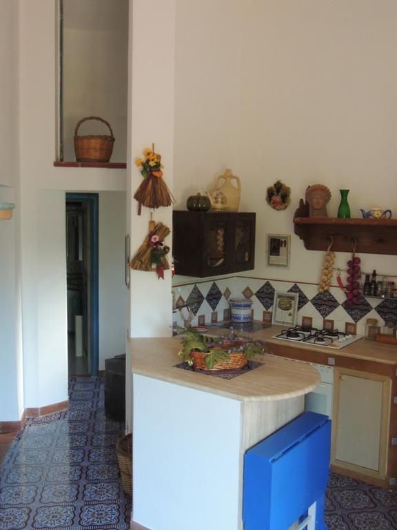Villa Adamo Scopello  Kamer foto